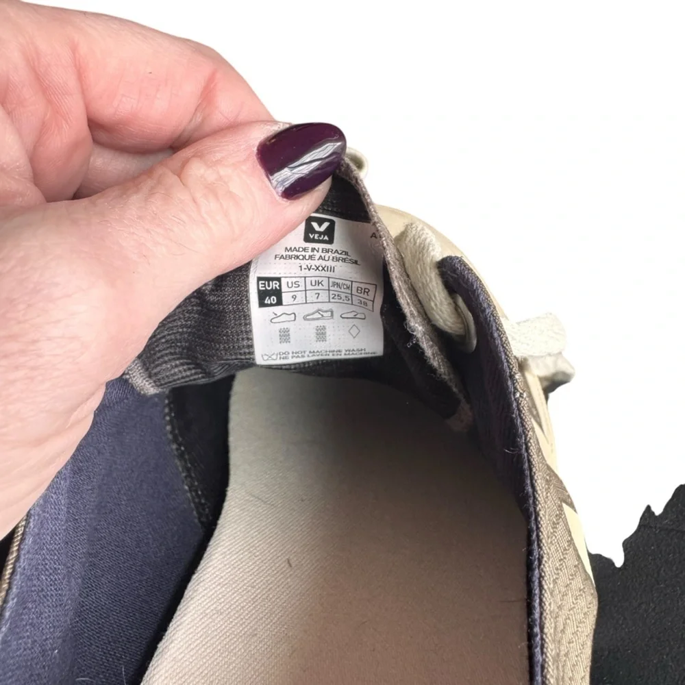 VEJA - WATA II Low Ripstop Sneakers Kaki Pierre Size 40 (Women’s 9) - Picture 12 of 12